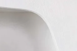 Abstraktes Regal ART AMBIENTE 180cm weiß Beton strukturiert Standregal