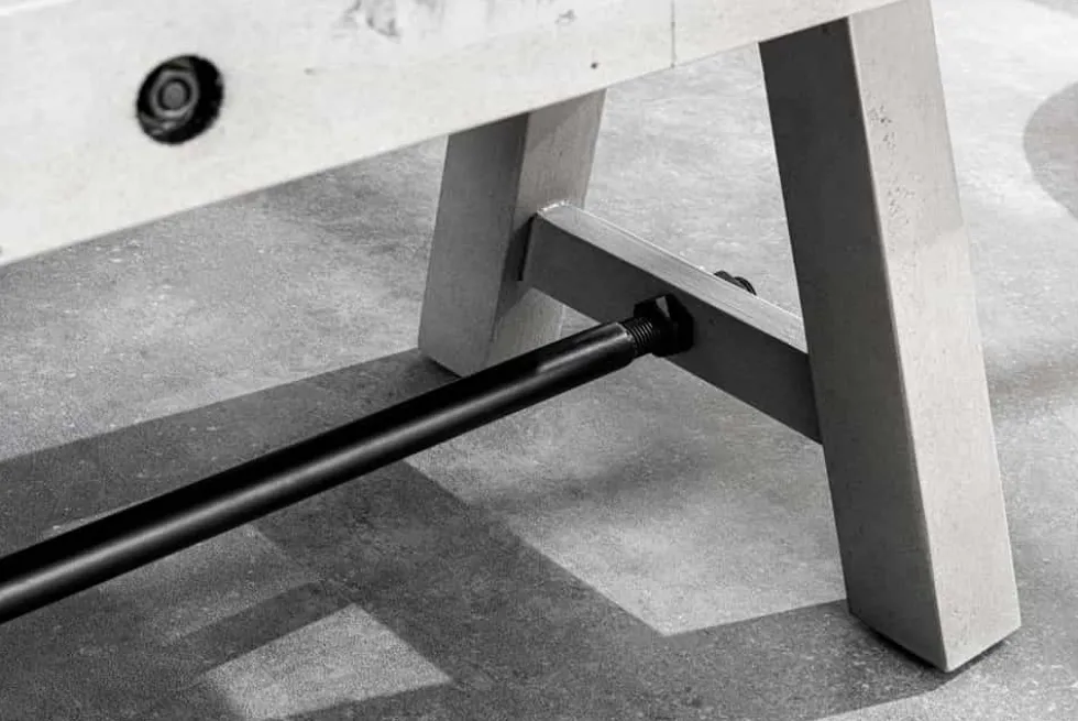 Industrial Sitzbank FINCA 165cm grau Pinie recyceltes Massivholz Eisen