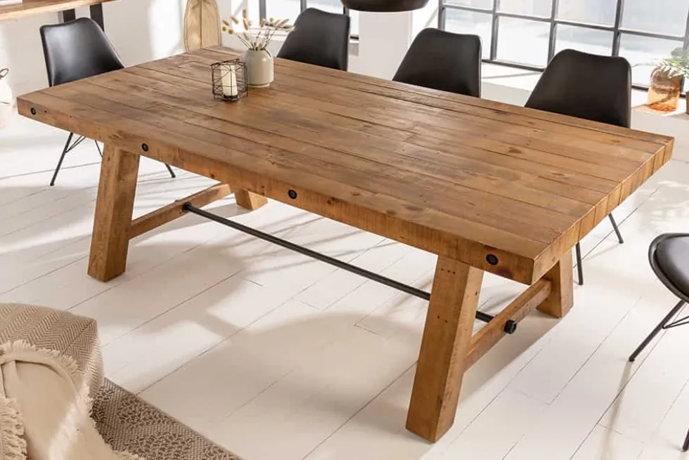 Massiver Esstisch FINCA 165cm vintage braun recyceltes Pinienholz Industrial Design