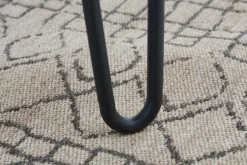 Massivholz Esstisch SCORPION 160cm braun Akazie schwarze Metallbeine Hairpin Legs Retro