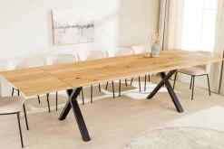Verlängerbarer Esstisch WILD OAK 160-260cm natur Wildeiche Schweizer Kante X-Gestell